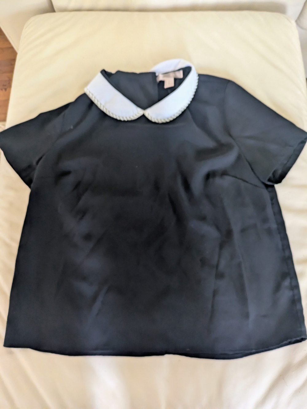 Forever 21 Black Top with White Peter Pan Collar
